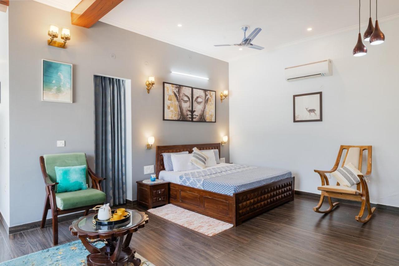 Saffronstays Asher House, デヘラードゥーン エクステリア 写真