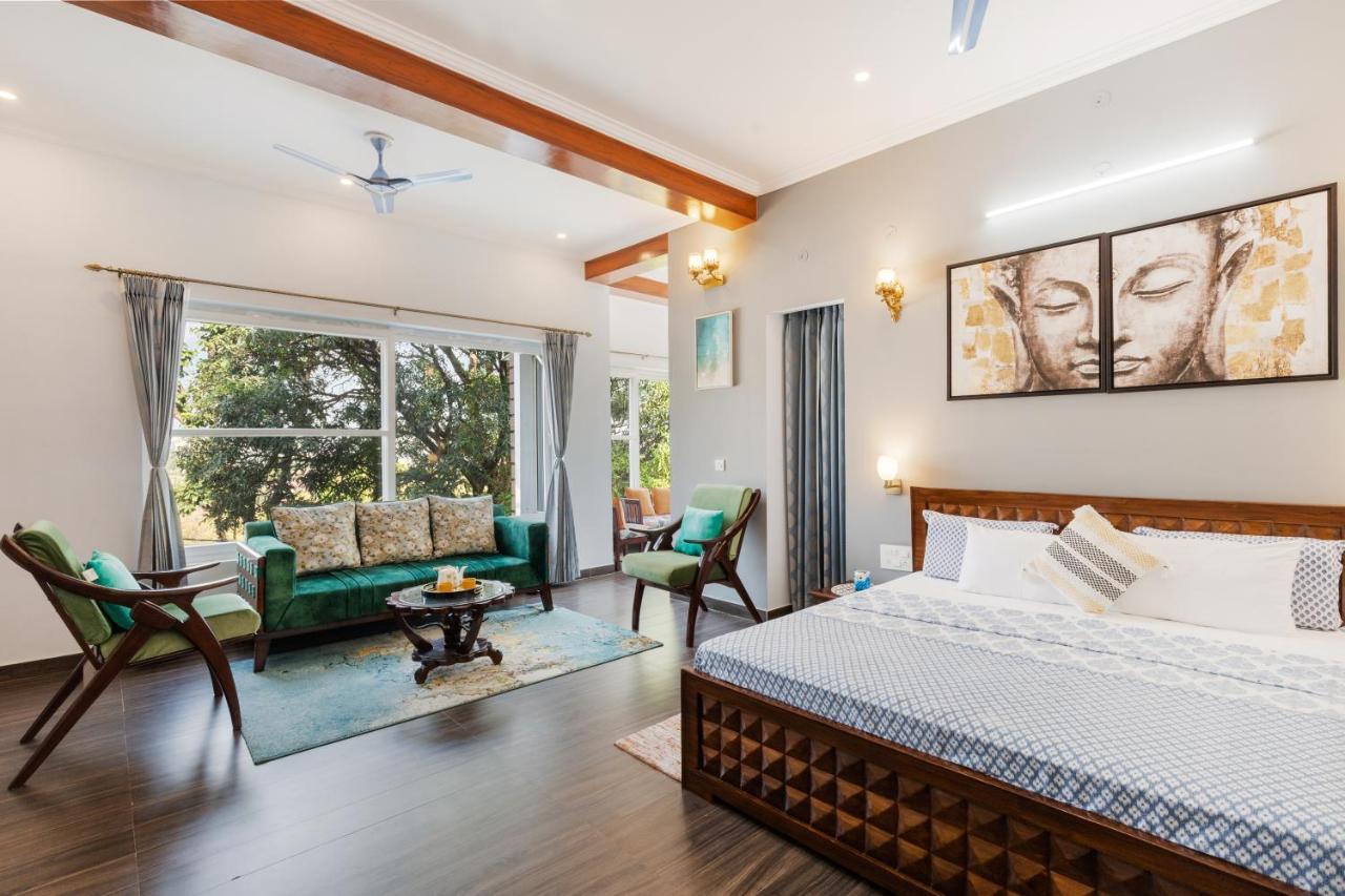 Saffronstays Asher House, デヘラードゥーン エクステリア 写真