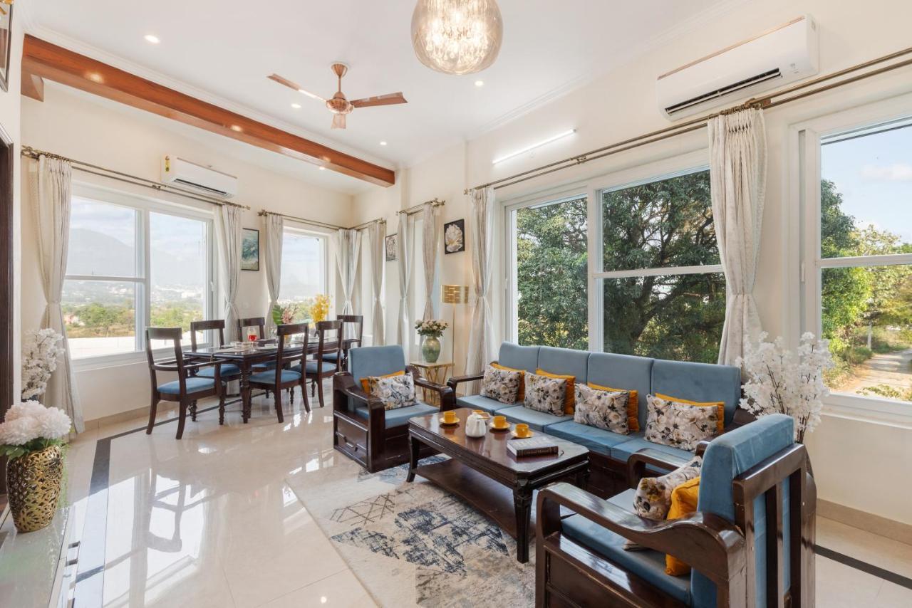 Saffronstays Asher House, デヘラードゥーン エクステリア 写真